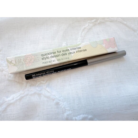 NWB Clinique Quickliner For Eyes Intense 09 Intense Ebony - Picture 1 of 3
